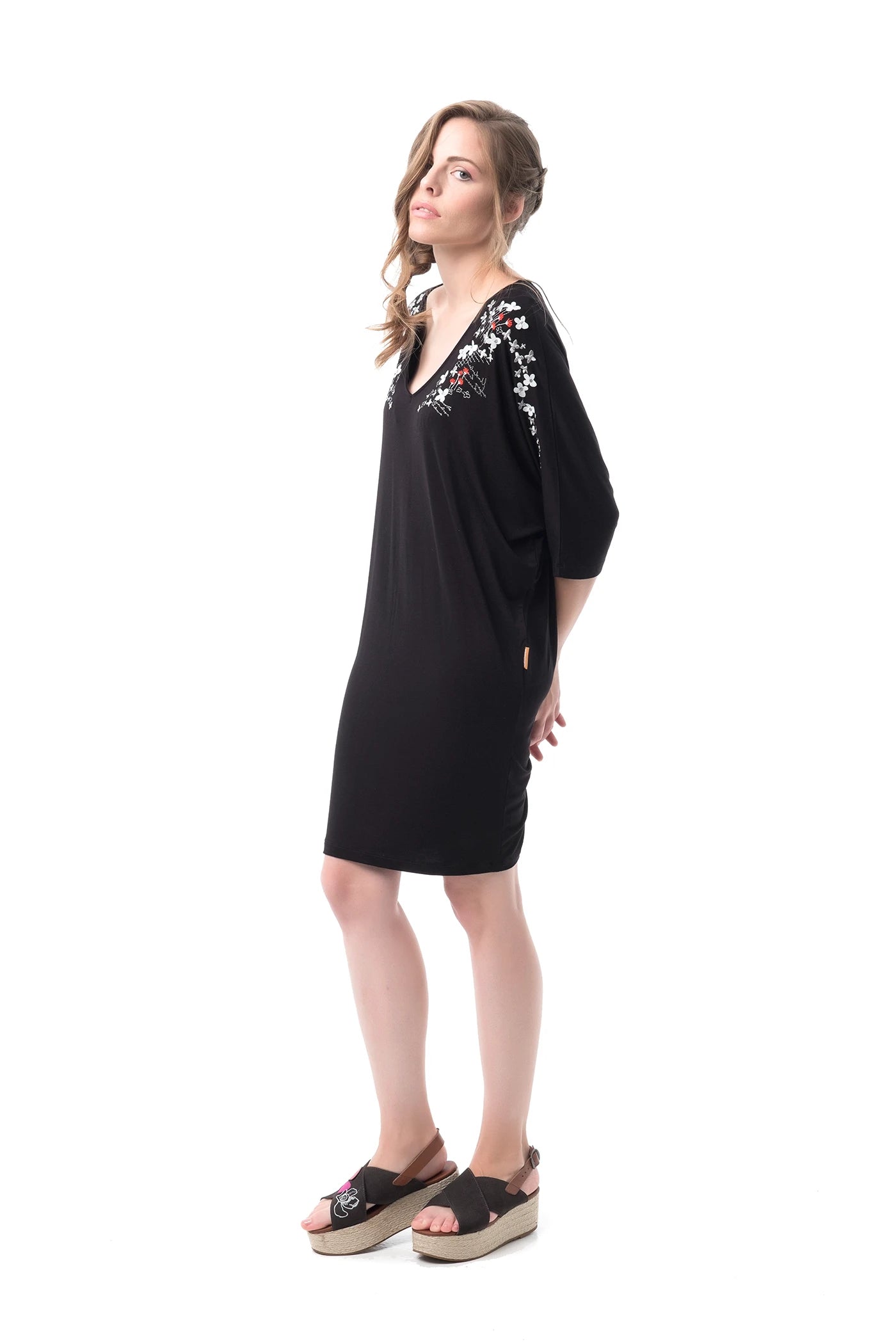 VESTIDO LA REGENTA
