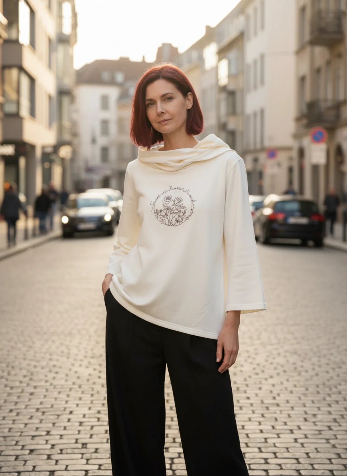 SUDADERA SWEET DREAMS OFF WHITE