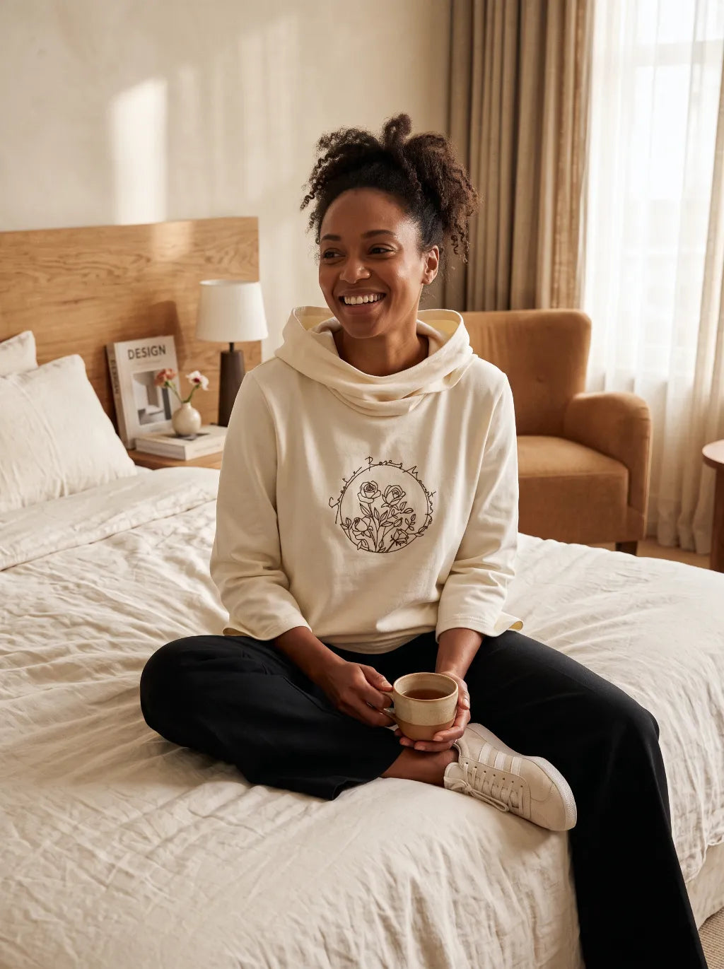 SUDADERA SWEET DREAMS OFF WHITE