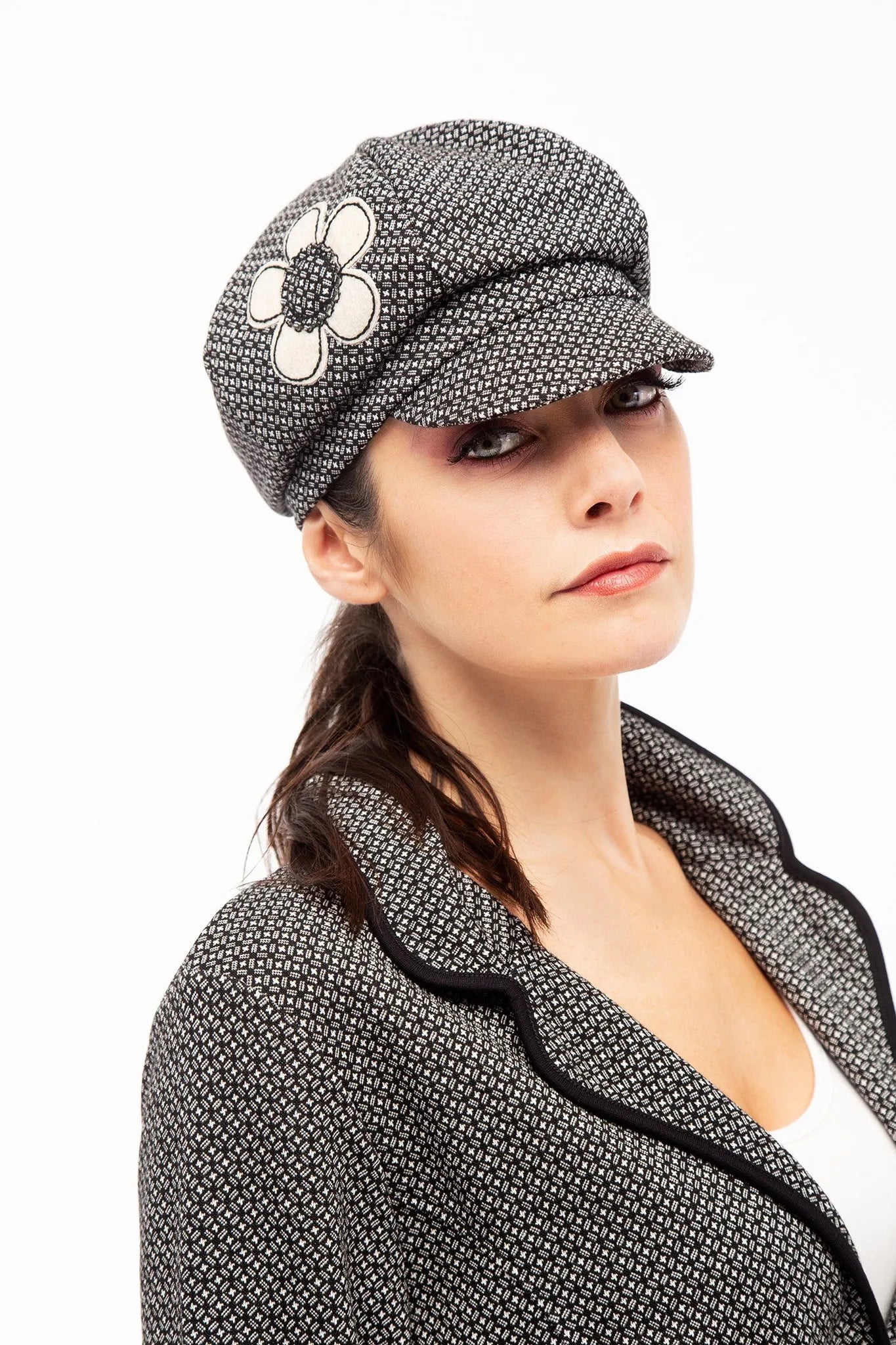 GORRO LILY OF THE VALLEY