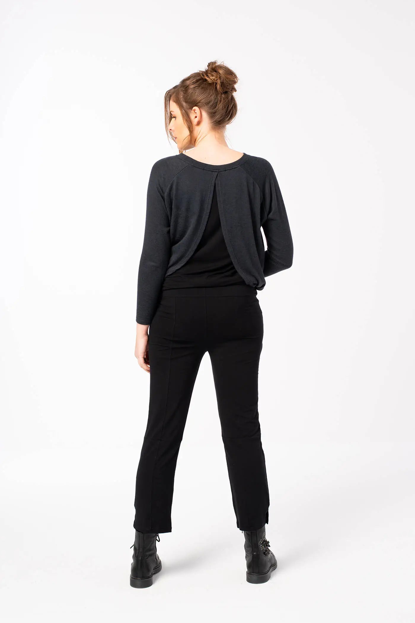 PANTALÓN MINIMALIST